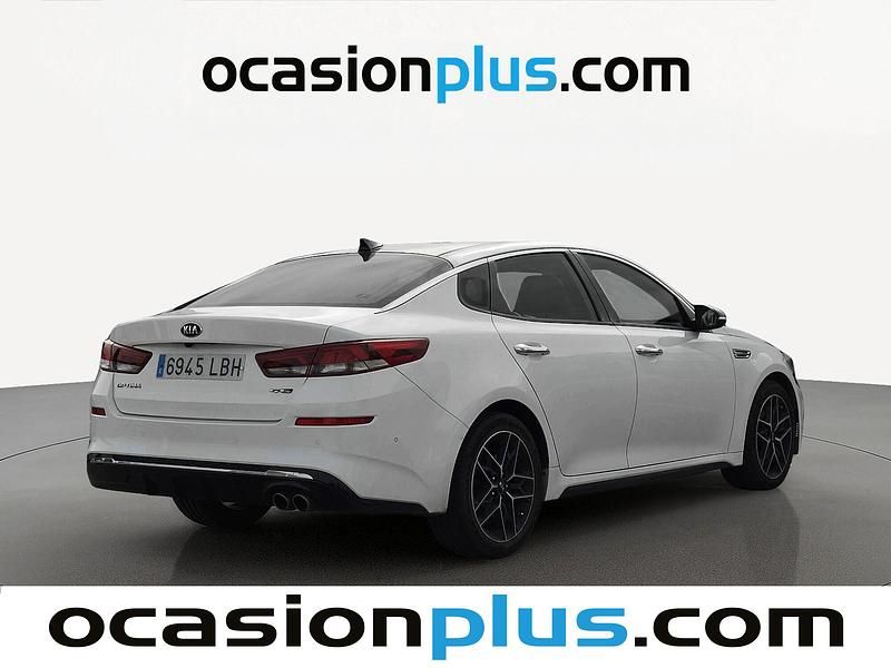 Usado Kia Optima GT-Line 180 CV (132 kW) 2019 Blanco Berlina