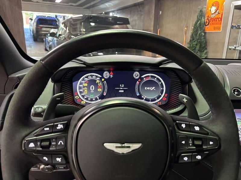 Usado Aston Martin DBX 707 707 CV (519 kW) 2024 Negro SUV