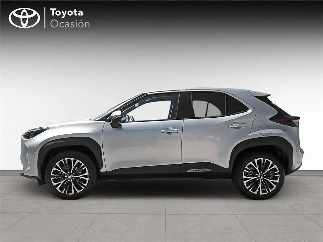 Usado Toyota Yaris Cross Style 116 CV (85 kW) 2022 SUV