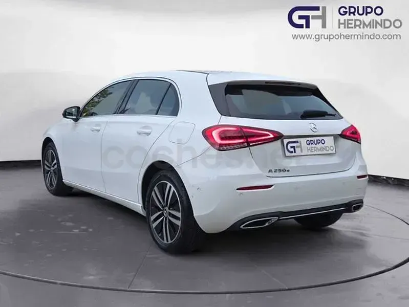 Usado Mercedes A250 218 CV (160 kW) 2022 Blanco Berlina