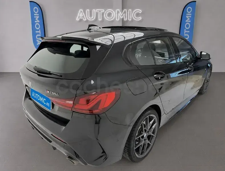 Usado BMW M135 M Sport 306 CV (225 kW) 2020 Negro Utilitario