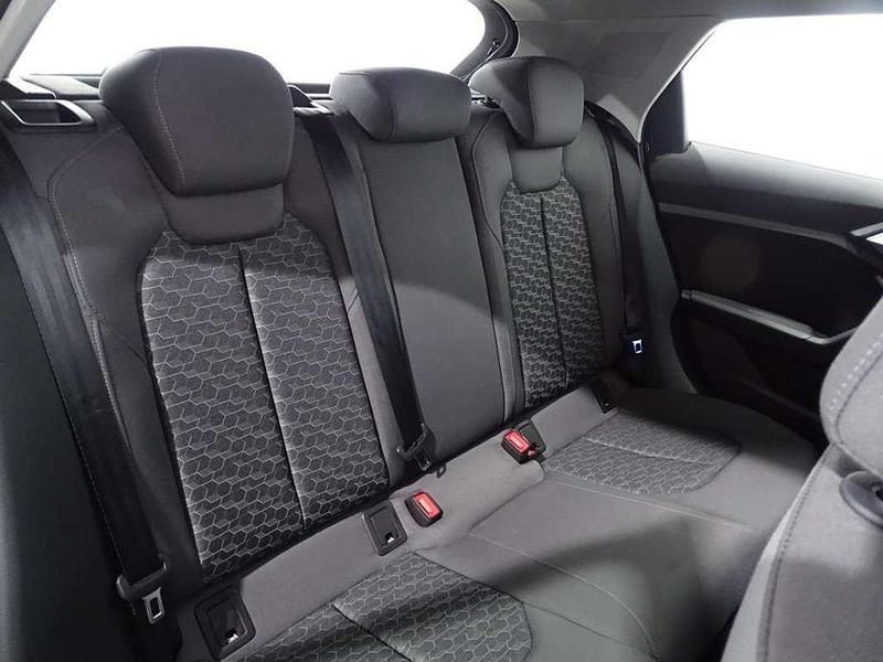 Usado Audi A1 Sportback 116 CV (85 kW) 2025 Azul Utilitario