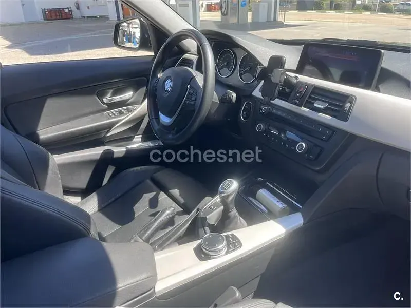 Usado BMW 316 Comfort Edition 116 CV (85 kW) 2014 Negro Familiar