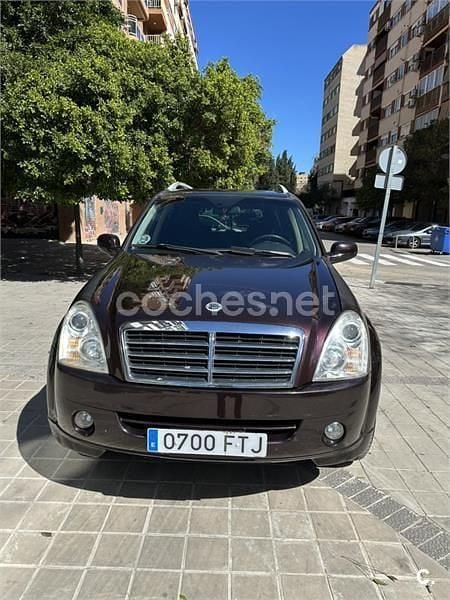Usado Ssangyong (KGM) Rexton II 165 CV (121 kW) 2007 Negro SUV