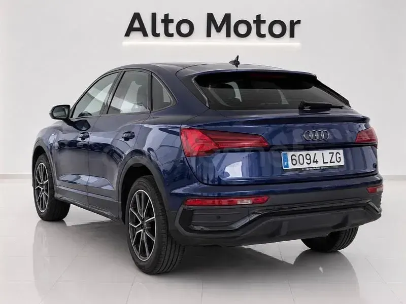 Usado Audi Q5 265 CV (194 kW) 2022 Azul SUV