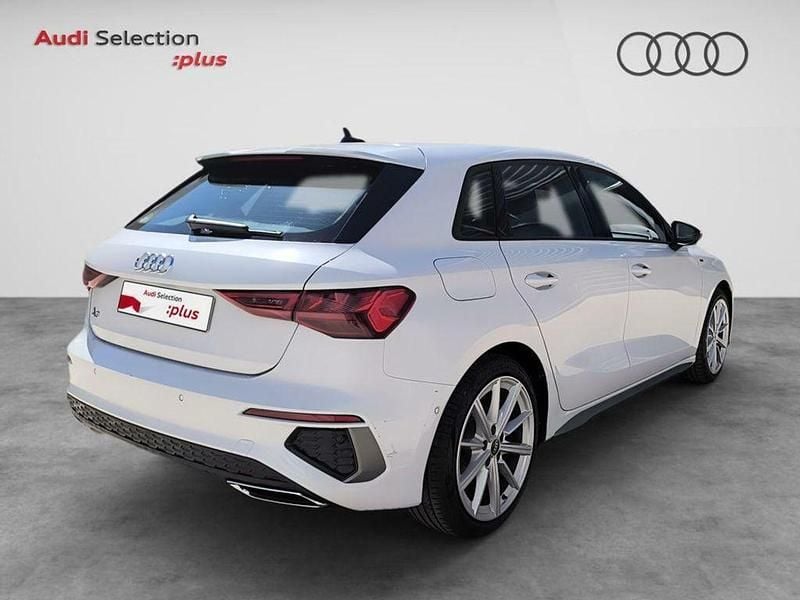 Usado Audi A3 S-Line 150 CV (110 kW) 2023 Blanco Berlina