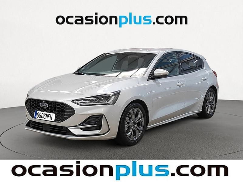 Gris plata Usado 2024 Ford Focus ST-Line Utilitario | 19.628 € (Buen precio) - Imagen 1/4