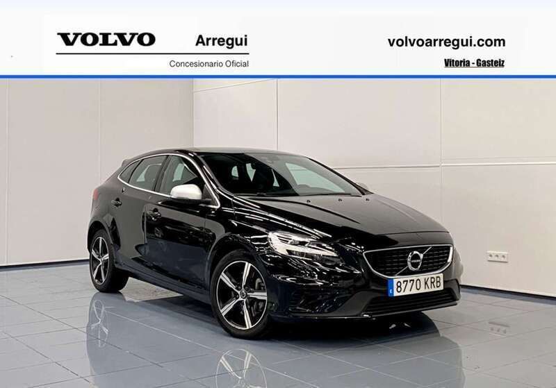 Negro Usado 2018 Volvo V40 R-Design Momentum Familiar | 19.500 € (Precio justo) - Imagen 1/4