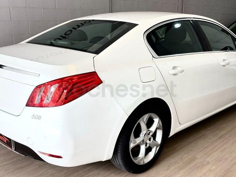 Usado Peugeot 508 Active 115 CV (84 kW) 2013 Blanco Berlina