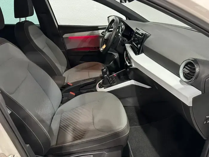Usado Seat Ibiza 115 CV (84 kW) 2025 Blanco Utilitario