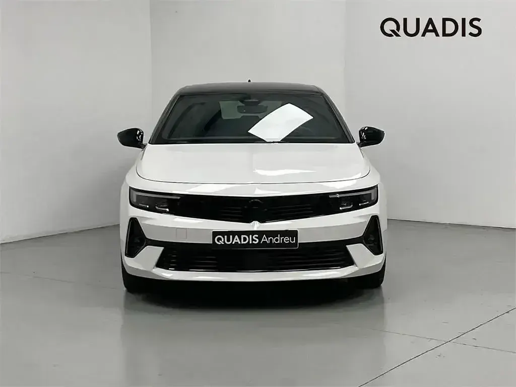 Usado Opel Astra S 180 CV (132 kW) 2023 Blanco Berlina