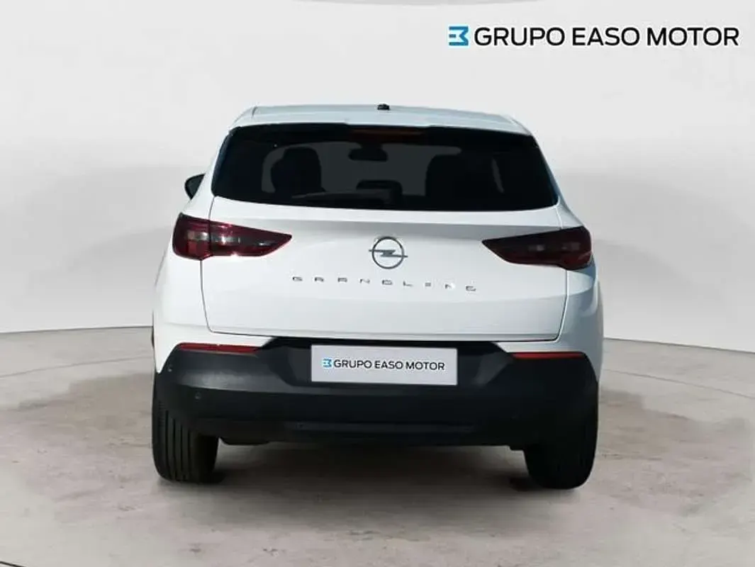Usado Opel Grandland X Business Edition 131 CV (96 kW) 2022 Blanco SUV