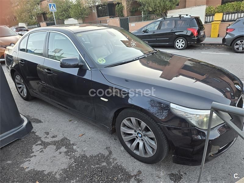 Usado BMW 525 197 CV (144 kW) 2009 Azul Berlina