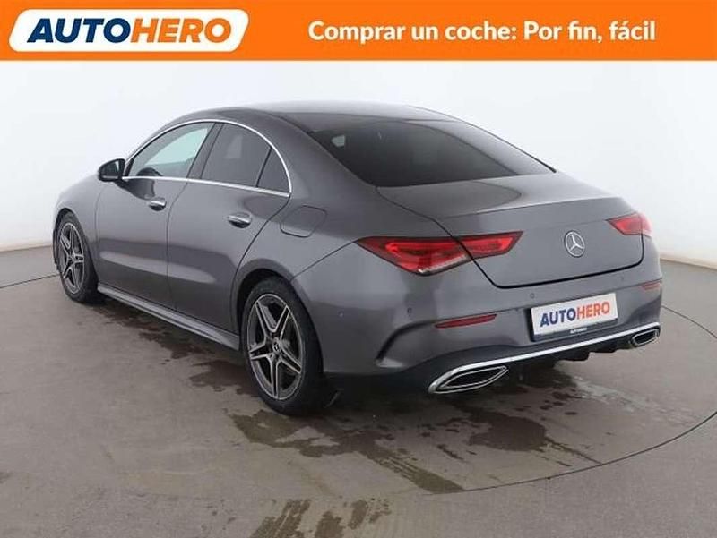 Usado Mercedes CLA200 AMG line 150 CV (110 kW) 2019 Gris Berlina