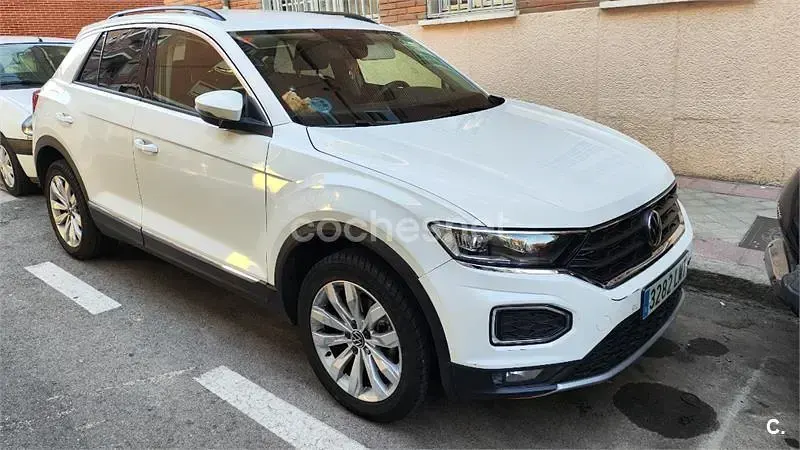Usado VW T-Roc Advance 110 CV (80 kW) 2021 Blanco SUV