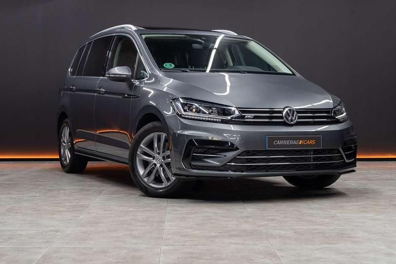 Gris Usado 2020 VW Touran Sport Monovolumen | 28.950 € (Caro) - Imagen 1/4
