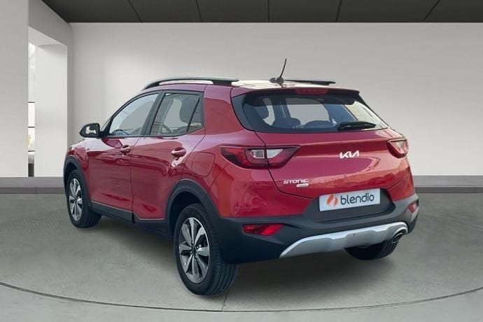 Usado Kia Stonic 100 CV (73 kW) 2024 SUV