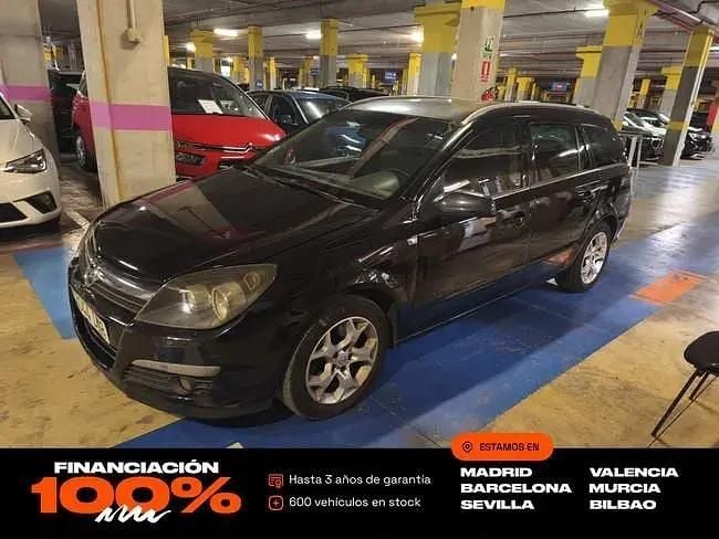 Usado Opel Astra Enjoy 120 HP (88 kW) 2006 Preto Carrinha