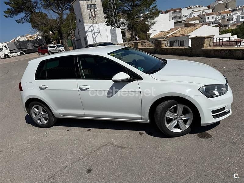 Usado VW Golf Sportsvan Edition 110 CV (80 kW) 2016 Blanco Monovolumen