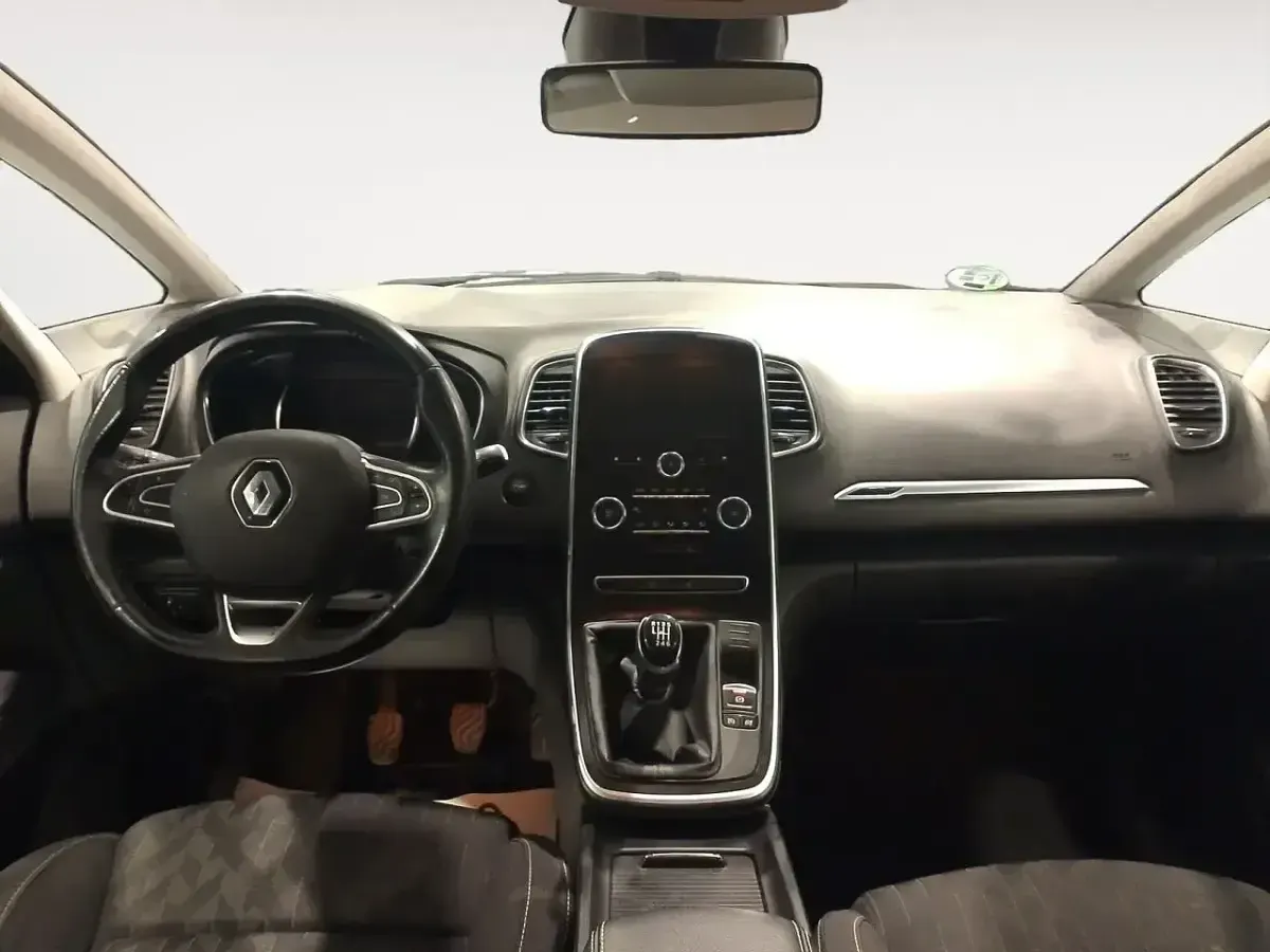 Usado Renault Scénic LIMITED 140 CV (102 kW) 2019 Blanco Monovolumen