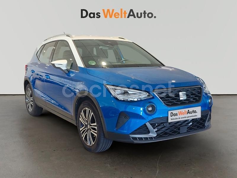 Azul Usado 2024 Seat Arona FR SUV | 20.990 € (Un poco caro) - Imagen 1/4