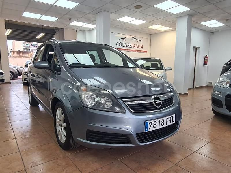 Blanco Usado 2007 Opel Zafira Cosmo Monovolumen | 5500 € (Precio justo) - Imagen 1/4