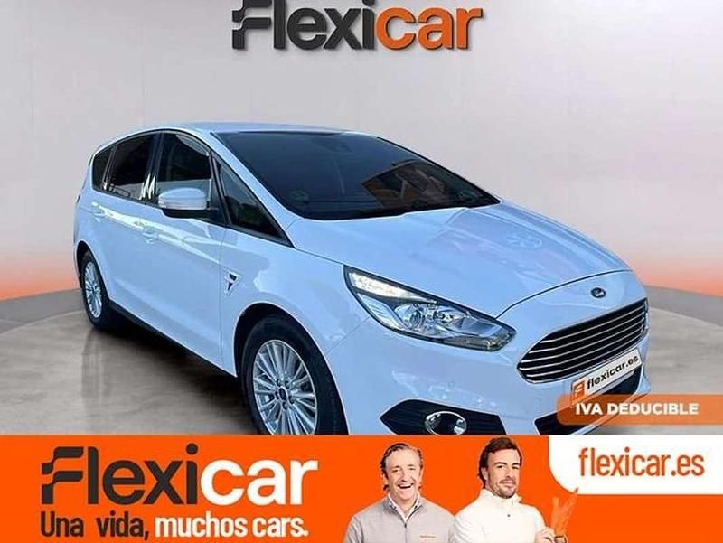Usado Ford S-MAX Trend 150 CV (110 kW) 2017 Blanco Monovolumen