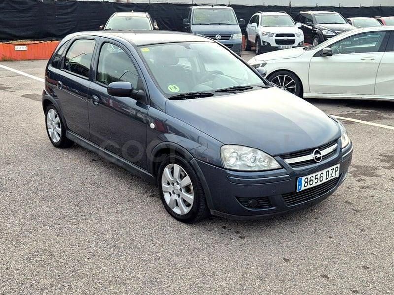 Usado Opel Corsa 100 CV (73 kW) 2006 Azul Utilitario