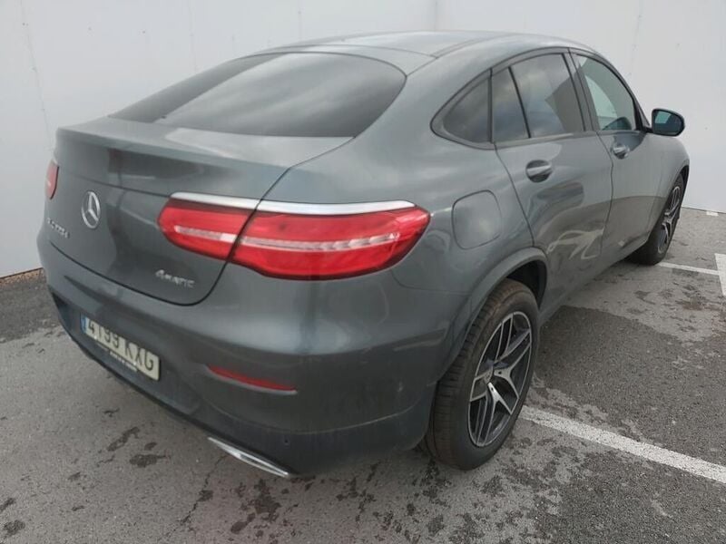 Usado Mercedes GLC220 170 CV (125 kW) 2019 Gris