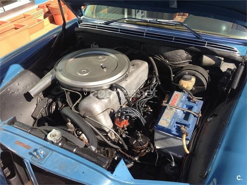 Usado Mercedes 230 132 CV (97 kW) 1988 Azul Coupe