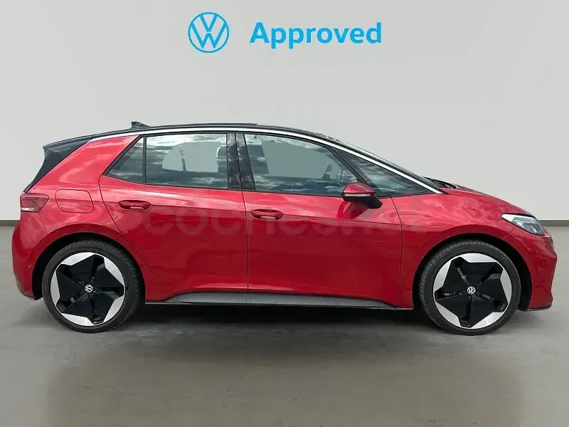 Begagnad VW ID.3 Pro 150 kW (204 HK) 2024 Eléctrico Halvkombi
