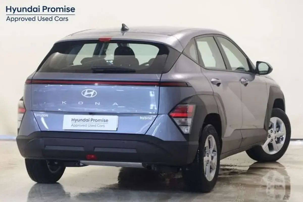 Usado Hyundai Kona 129 HP (94 kW) 2025 Azul SUV