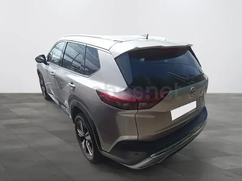 Usado Nissan X-Trail Tekna 204 CV (150 kW) 2024 Beige SUV