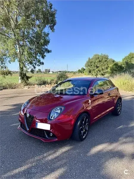Usado Alfa Romeo MiTo Super 95 CV (69 kW) 2018 Rojo Utilitario