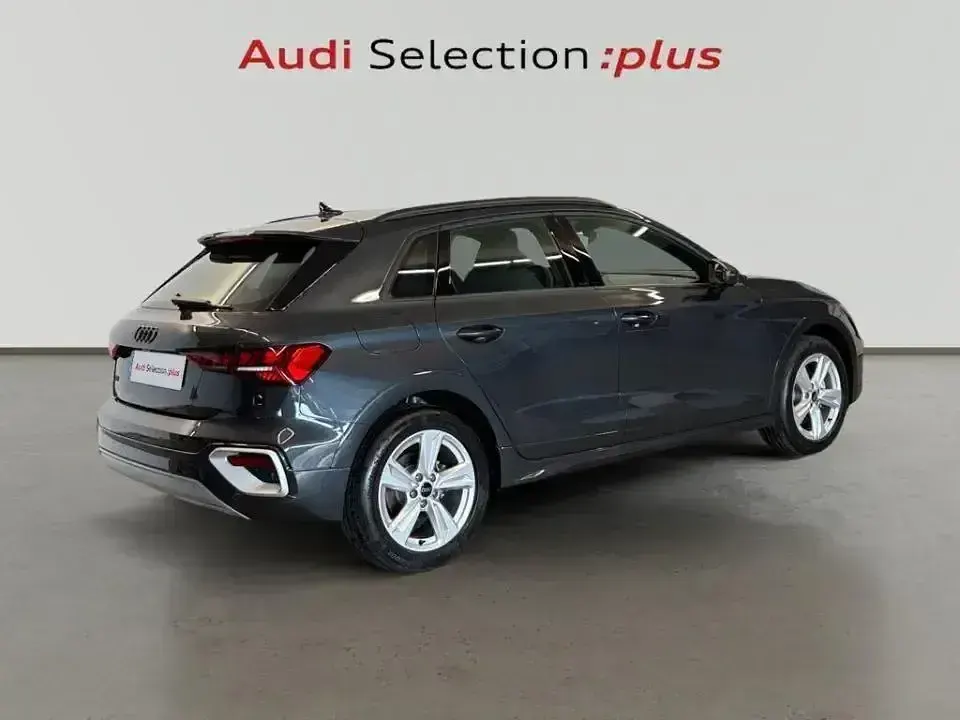 Nuevo Audi A3 Advanced 204 CV (150 kW) 2026 Gris Berlina