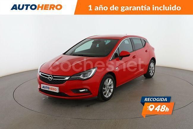 Usado Opel Astra Dynamic 136 CV (100 kW) 2019 Rojo Familiar