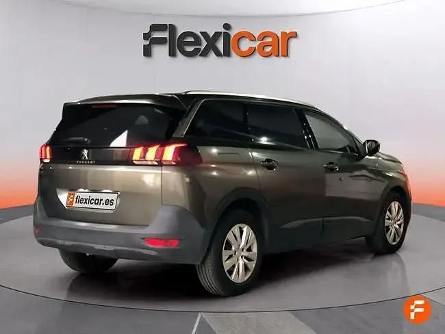 Usado Peugeot 5008 Active 120 HP (88 kW) 2017 Cinzento SUV