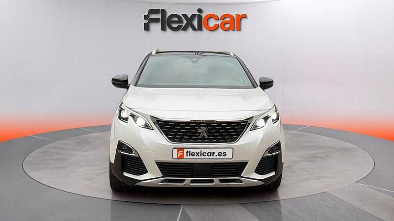 Usado Peugeot 3008 Allure 180 CV (132 kW) 2019 Blanco SUV