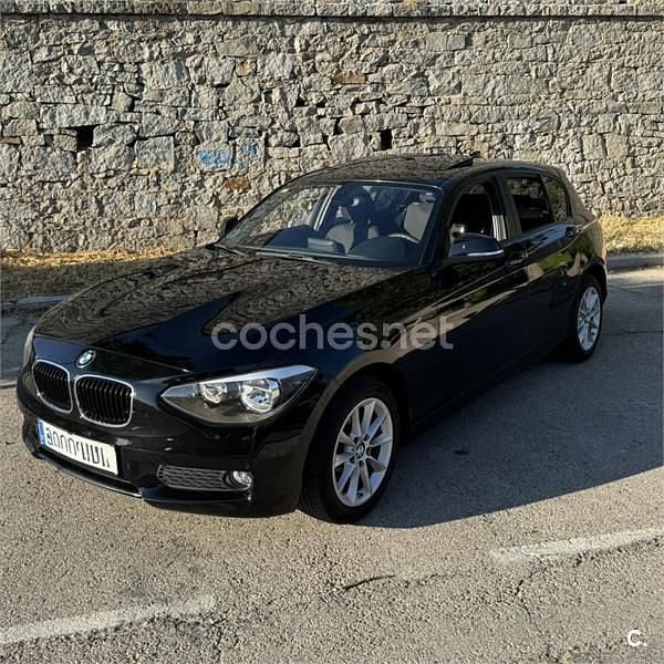 Negro Usado 2012 BMW 118 Sport Line Utilitario | 10.500 € (Precio justo) - Imagen 1/4