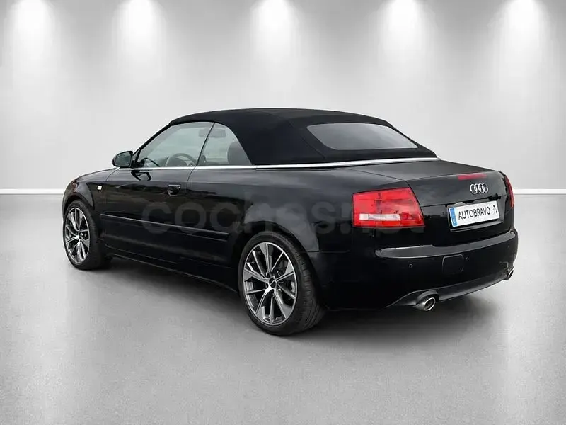 Usado Audi A4 Cabriolet Premium 163 CV (119 kW) 2006 Negro Descapotable