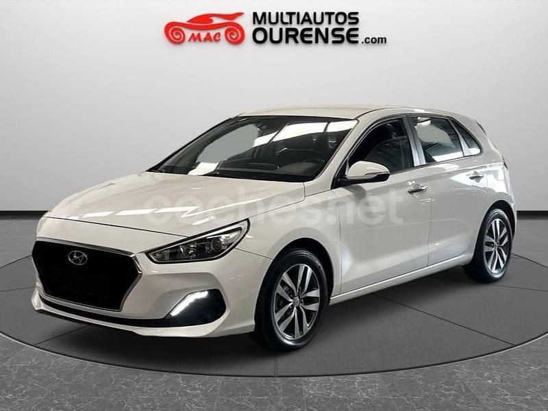 Blanco Usado 2019 Hyundai i30 Berlina | 13.990 € (Precio justo) - Imagen 1/4