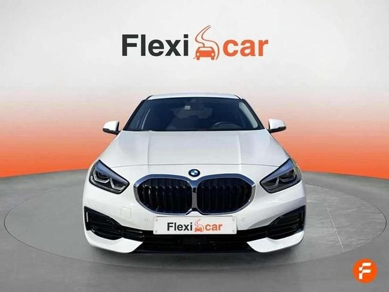 Usado BMW 120 Comfort Edition 190 CV (139 kW) 2020 Blanco Utilitario