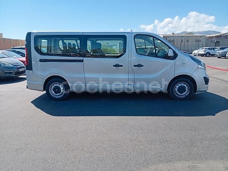 Gris / plata Usado 2017 Opel Vivaro Monovolumen | 17.900 € (Super precio) - Imagen 1/4