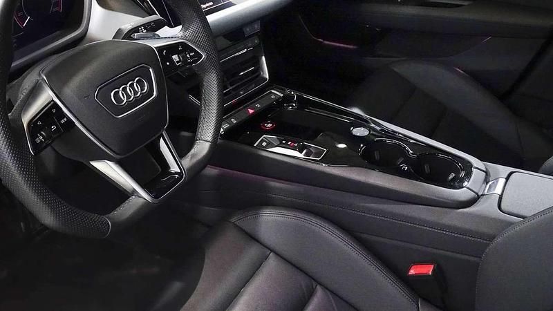 Usado Audi e-tron GT quattro Premium 350 kW (476 CV) 2022 Negro Berlina