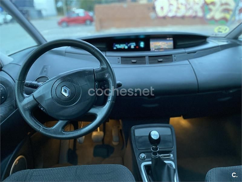 Usado Renault Grand Espace Privilege 150 CV (110 kW) 2007 Negro Monovolumen