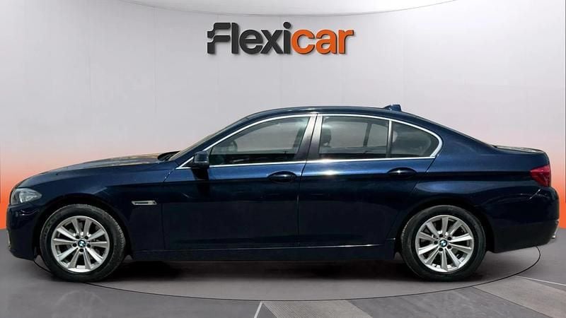 Usado BMW 520 Gran Turismo 184 HP (135 kW) 2016 Azul Sedan