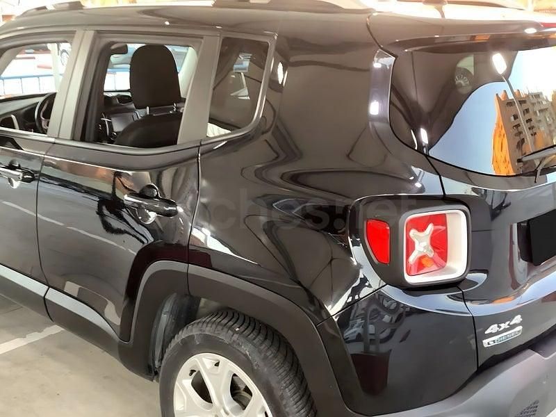 Usado Jeep Renegade Limited 140 CV (102 kW) 2015 Negro SUV
