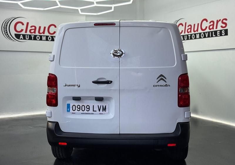 Usado Citroën Jumpy 100 CV (73 kW) 2022 Blanco Monovolumen