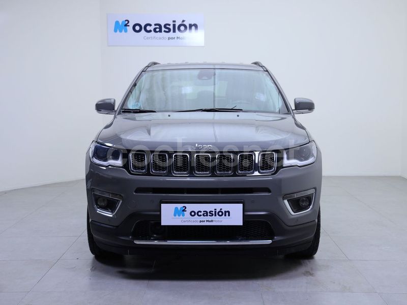 Usado Jeep Compass Limited 130 CV (95 kW) 2022 Gris SUV