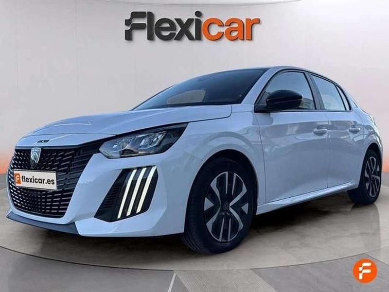 Usado Peugeot 208 Active 102 CV (75 kW) 2024 Blanco Utilitario